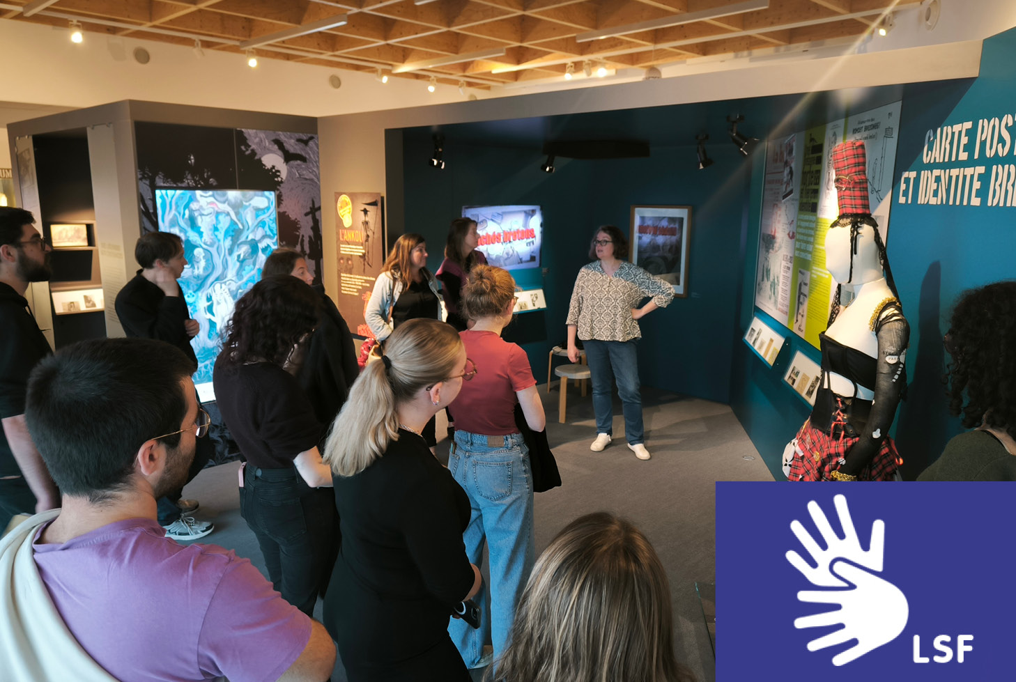 Visite du musée en LSF (Langue des Signes Française)